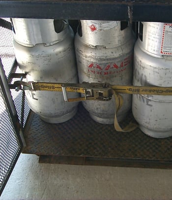 Propane Pallet Cage binderstrap with cylds 
